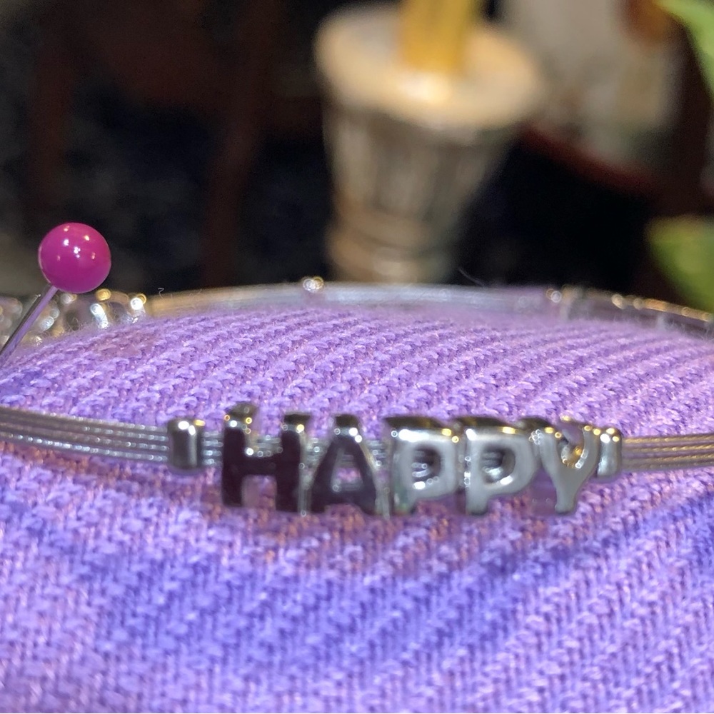 Bangle bracelet